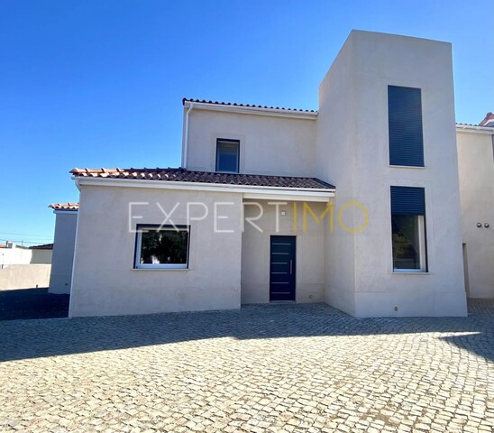 Moradia T3 - S�o Br�s de Alportel, S�o Br�s de Alportel, Faro (Algarve) - Imagem grande