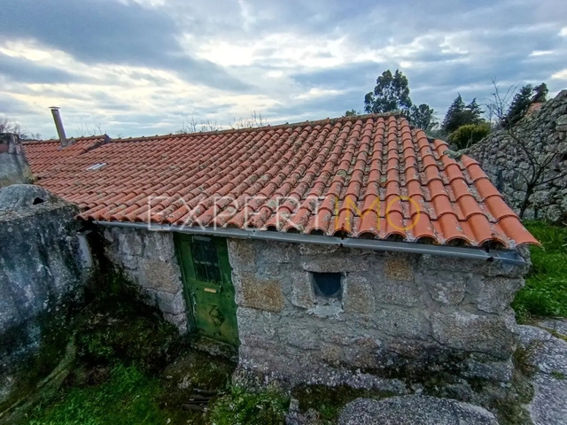 Armaz�m - Linhares, Celorico da Beira, Guarda - Imagem grande