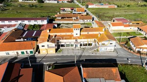 Com�rcio - Carri�o, Pombal, Leiria - Miniatura: 3/29