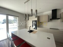 Moradia T3 - S�o Br�s de Alportel, S�o Br�s de Alportel, Faro (Algarve) - Miniatura: 18/22