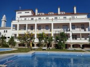 Hotel/Residencial - Abrunhosa-a-Velha, Mangualde, Viseu - Miniatura: 1/9