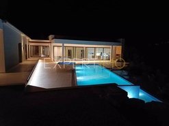 Moradia T4 - N�o Definido, N�o Definido, N�o Definido - Miniatura: 10/24