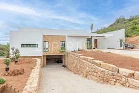 Moradia T4 - N�o Definido, N�o Definido, N�o Definido - Miniatura: 2/24