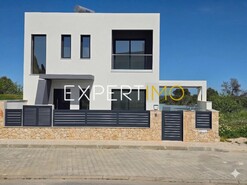 Moradia T3 - Mexilhoeira Grande, Portim�o, Faro (Algarve) - Miniatura: 2/29