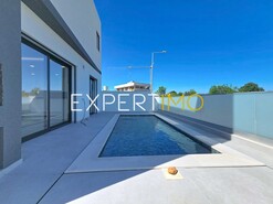 Moradia T3 - Mexilhoeira Grande, Portim�o, Faro (Algarve) - Miniatura: 14/29