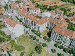 Apartamento T3 - N�o Definido, N�o Definido, N�o Definido - Miniatura: 49/50