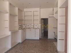 Com�rcio - S�o Juli�o, Set�bal, Set�bal - Miniatura: 2/8