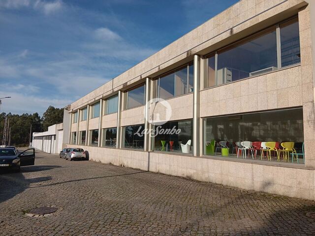 Armaz�m - Bougado, Trofa, Porto - Imagem grande