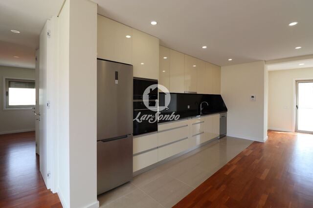 Apartamento T2 - Espinho, Espinho, Aveiro - Imagem grande