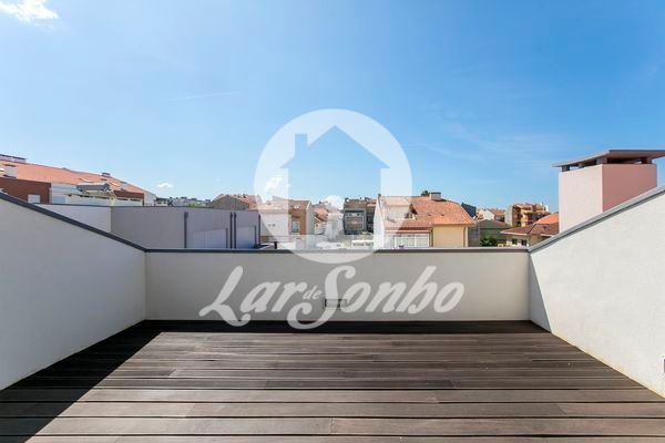 Moradia T5 - Espinho, Espinho, Aveiro - Imagem grande