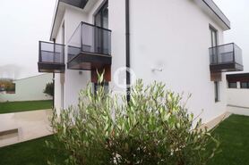 Moradia T4 - Esmoriz, Ovar, Aveiro - Miniatura: 1/39