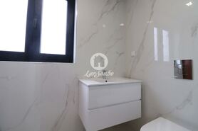 Moradia T4 - Esmoriz, Ovar, Aveiro - Miniatura: 21/39