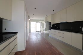 Apartamento T2 - Espinho, Espinho, Aveiro - Miniatura: 1/14