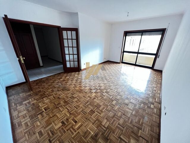 Apartamento T1 - Lourosa, Santa Maria da Feira, Aveiro - Imagem grande