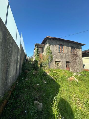 Moradia T2 - São João de Ver, Santa Maria da Feira, Aveiro - Imagem grande