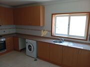 Apartamento T2 - Oliveira de Azemeis, Oliveira de Azem�is, Aveiro - Miniatura: 2/9
