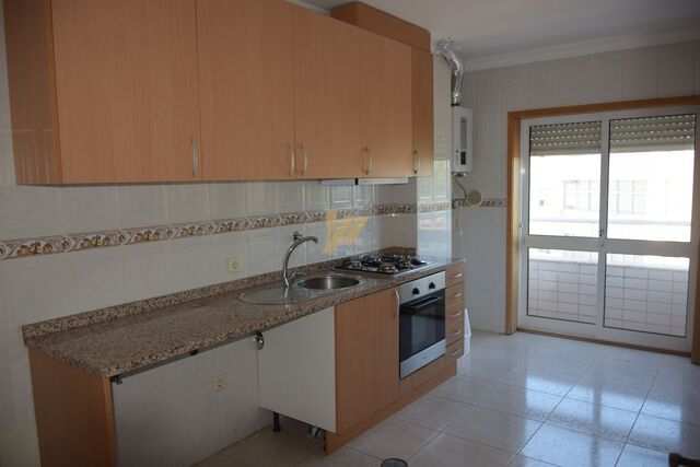 Apartamento T3 - Oliveira de Azemeis, Oliveira de Azeméis, Aveiro - Imagem grande