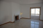 Apartamento T3 - Oliveira de Azemeis, Oliveira de Azemis, Aveiro - Miniatura: 2/9