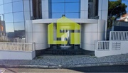 Pr�dio - Carnaxide e Queijas, Oeiras, Lisboa - Miniatura: 3/4