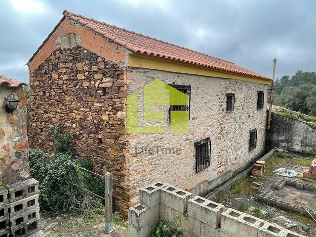 Moradia T3 - Esperança, Arronches, Portalegre - Imagem grande