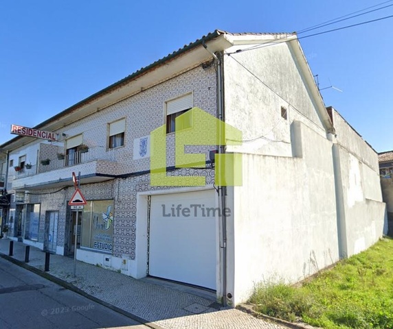 Pr�dio - Condeixa-a-Velha, Condeixa-a-Nova, Coimbra - Imagem grande