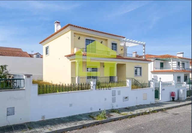 Moradia T4 - Bombarral, Bombarral, Leiria - Imagem grande