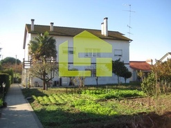 Moradia T5 - Montalvo, Const�ncia, Santar�m