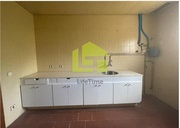 Pr�dio - Aguiar da Beira, Aguiar da Beira, Guarda - Miniatura: 8/9