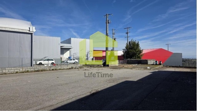 Armaz�m - N�o Definido, Trancoso, Guarda - Imagem grande