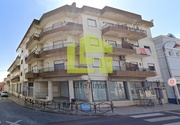 Loja - S�o Miguel do Rio Torto, Abrantes, Santar�m - Miniatura: 6/9