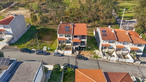 Moradia T3 - Cabanelas, Vila Verde, Braga - Miniatura: 9/33