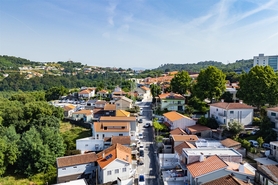 Moradia T3 - S�o Victor, Braga, Braga - Miniatura: 32/39
