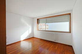 Moradia T3 - P�voa de Varzim, P�voa de Varzim, Porto - Miniatura: 9/38