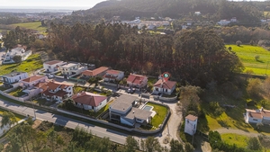 Moradia T3 - Palmeira de Faro, Esposende, Braga - Miniatura: 32/32