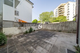 Garagem - Cedofeita, Porto, Porto - Miniatura: 9/10