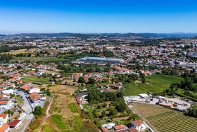 Moradia - S�o Tom� Negrelos, Santo Tirso, Porto - Miniatura: 15/74