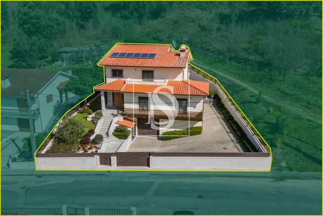 Moradia T4 - Pombeiro de Ribavizela, Felgueiras, Porto - Imagem grande