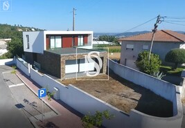 Moradia T4 - Abade de Neiva, Barcelos, Braga - Miniatura: 25/25