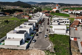 Moradia T4 - Vila Boa, Barcelos, Braga - Miniatura: 2/36