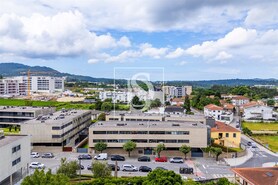 Apartamento T3 - Barcelinhos, Barcelos, Braga - Miniatura: 1/52
