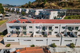 Moradia - Caldas de Vizela, Vizela, Braga - Miniatura: 2/27