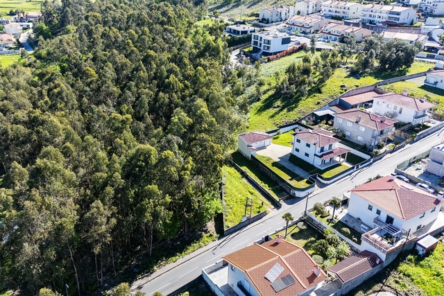 Terreno Urbano T2 - Mogege, Vila Nova de Famalic�o, Braga - Imagem grande