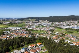 Terreno Urbano T2 - Mogege, Vila Nova de Famalic�o, Braga - Miniatura: 70/78