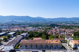 Moradia T3 - Ponte, Guimar�es, Braga - Miniatura: 38/44