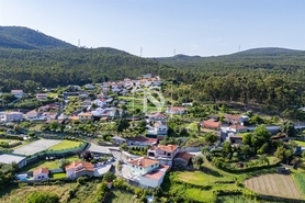 Moradia T3 - Tamel (Santa Leoc�dia), Barcelos, Braga - Miniatura: 43/48
