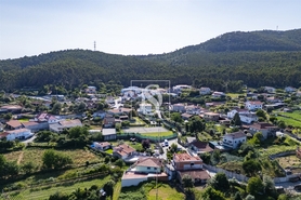 Moradia T3 - Tamel (Santa Leoc�dia), Barcelos, Braga - Miniatura: 44/48