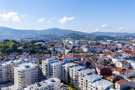 Apartamento T3 - S�o Vicente, Braga, Braga - Miniatura: 2/40