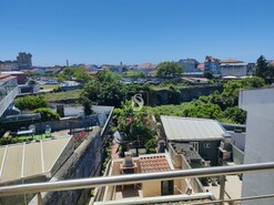 Moradia T4 - P�voa de Varzim, P�voa de Varzim, Porto - Miniatura: 16/20