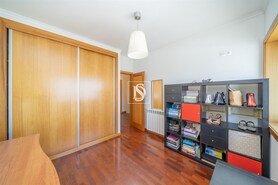 Moradia T3 - Agu�adoura, P�voa de Varzim, Porto - Miniatura: 36/45