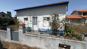 Moradia T2 - Turquel, Alcobaa, Leiria - Miniatura: 1/15